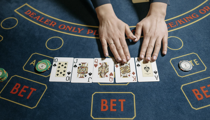 5 popular strategies for winning at video poker